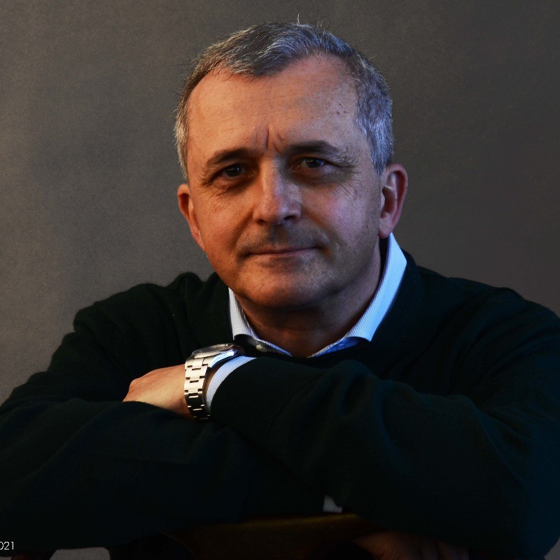 Giorgio Pavesi, Deenova